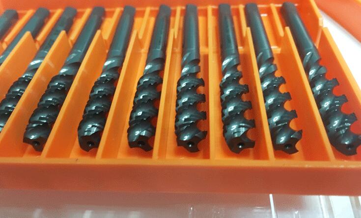 絲錐表面處理技術(shù)-氧化處理及攻絲時注意事項